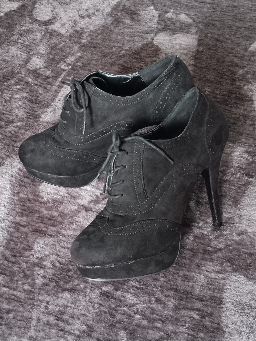 Diva Lounge Black Platform Stiletto Lace-Up Wingtip Heels Women's Size 8.5